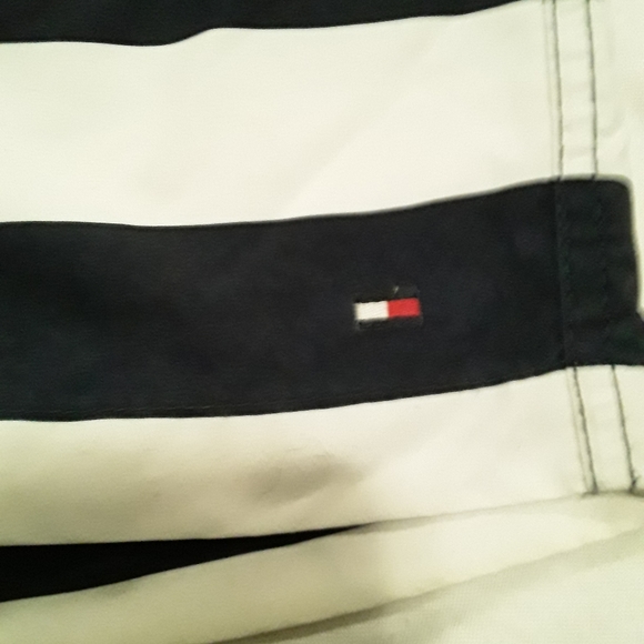 Tommy Hilfiger Unisex Swim Trunk Type Board Shorts - Picture 11 of 16